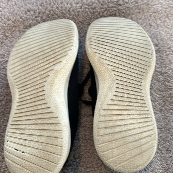 ALLBIRDS Tree Runners tennis shoe - Picture 5 of 6